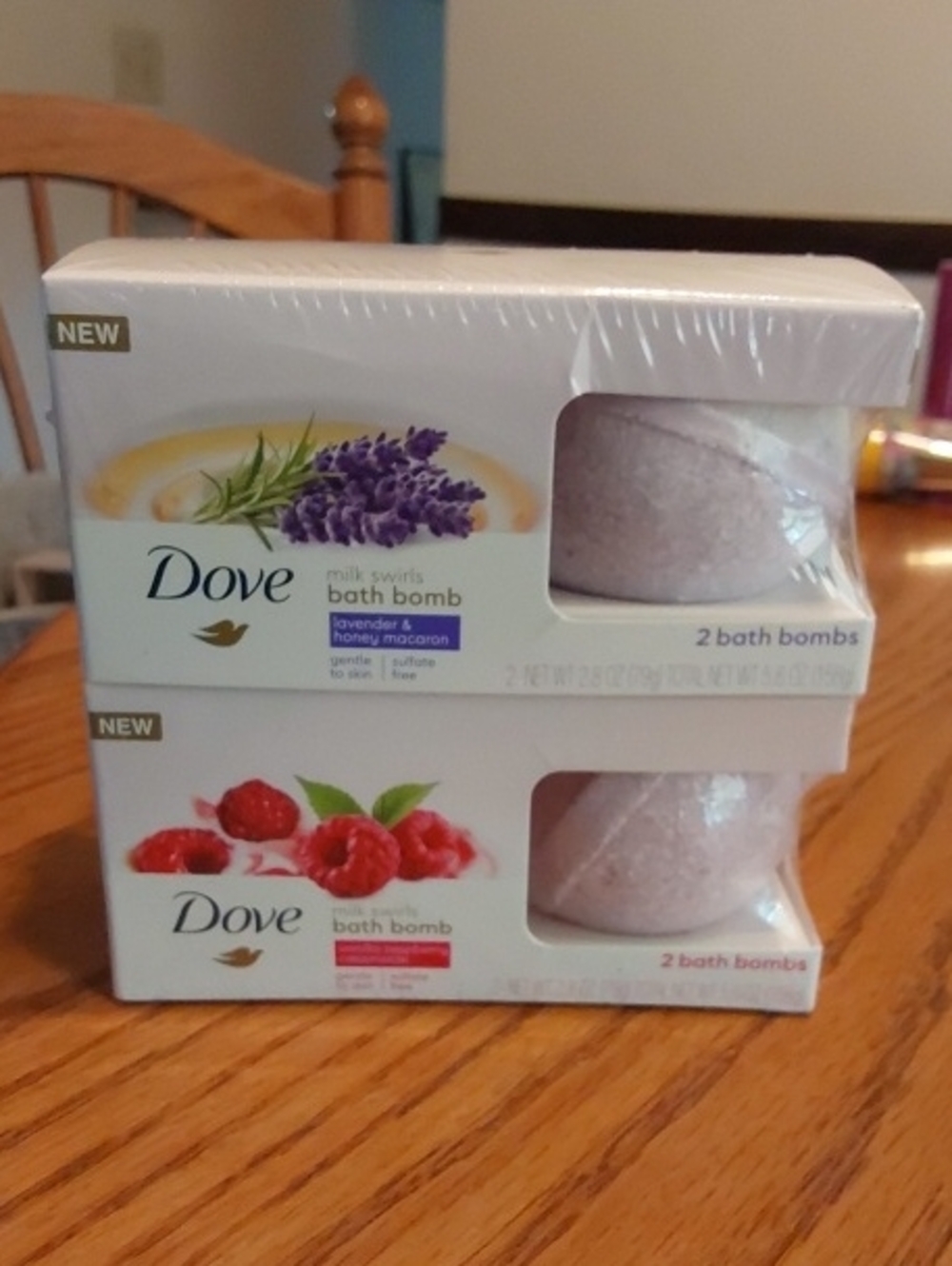 Dove Lavender & Honey Macaron Pink Bath Bombs - Set of 4